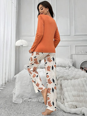 [Leve 2 Pague 1] Pijama Feminino Jardim de Neve (Aconchego leve contra o frio) + BRINDE: 1 Pantufa Antifrío + estilo para usar em casa