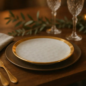 Jogo Aparelho de Jantar Porcelana Branco/Dourado Dubai - SERVE ATÉ 6 PESSOAS [ + BRINDE - KIT 6 TAÇAS ]